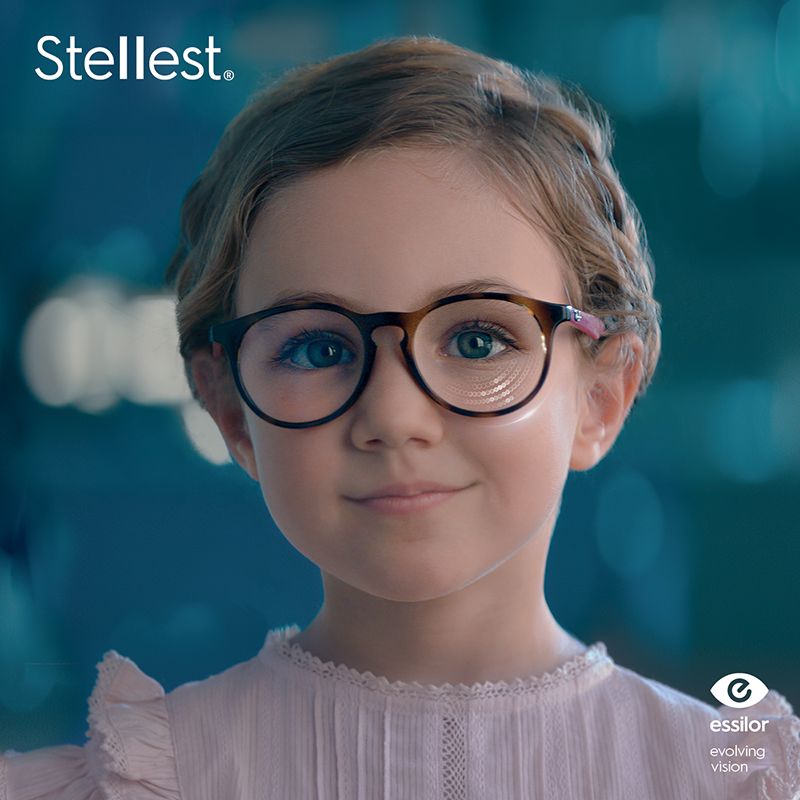 Stellest Lens
