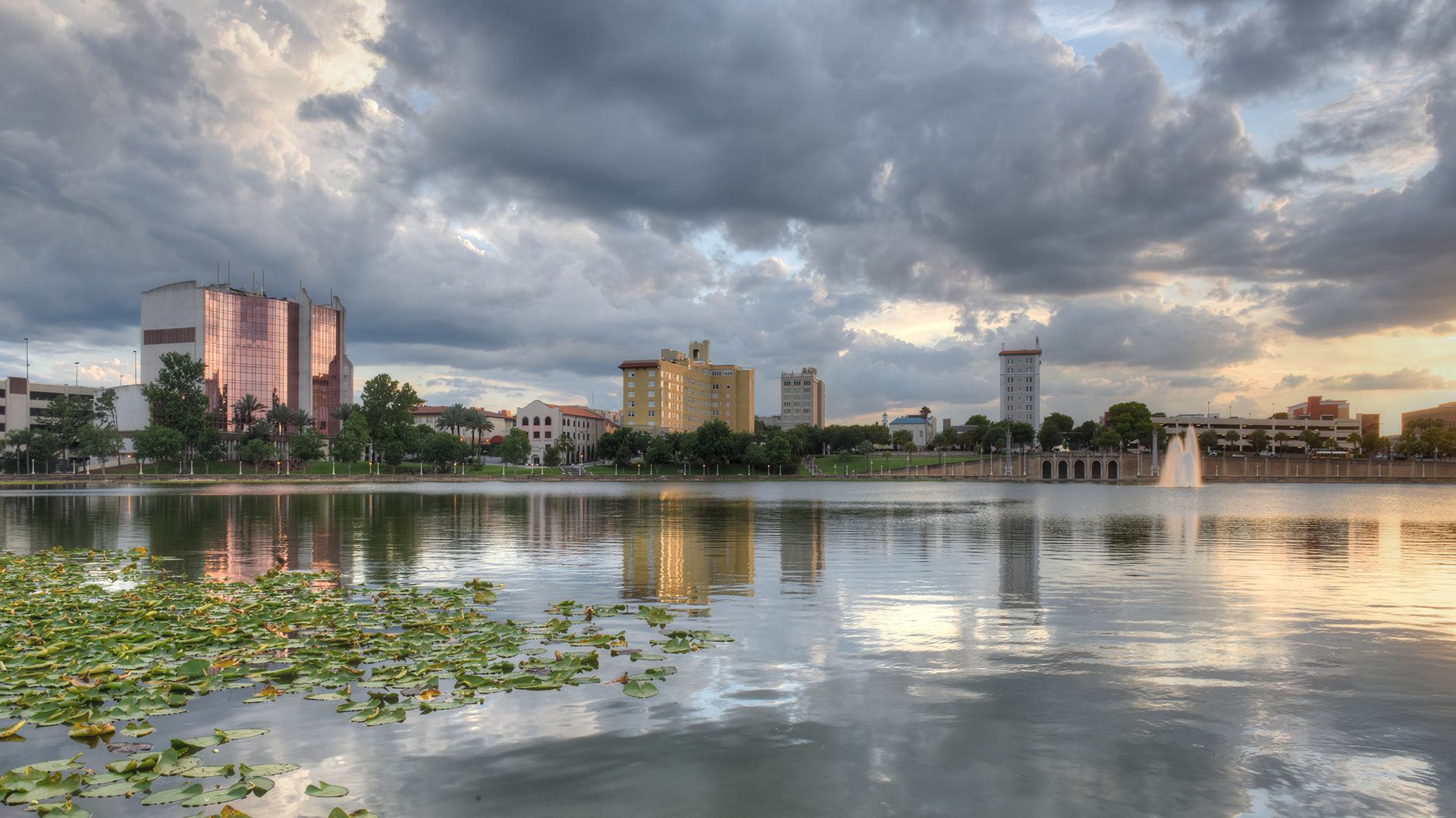 picture of a skyline