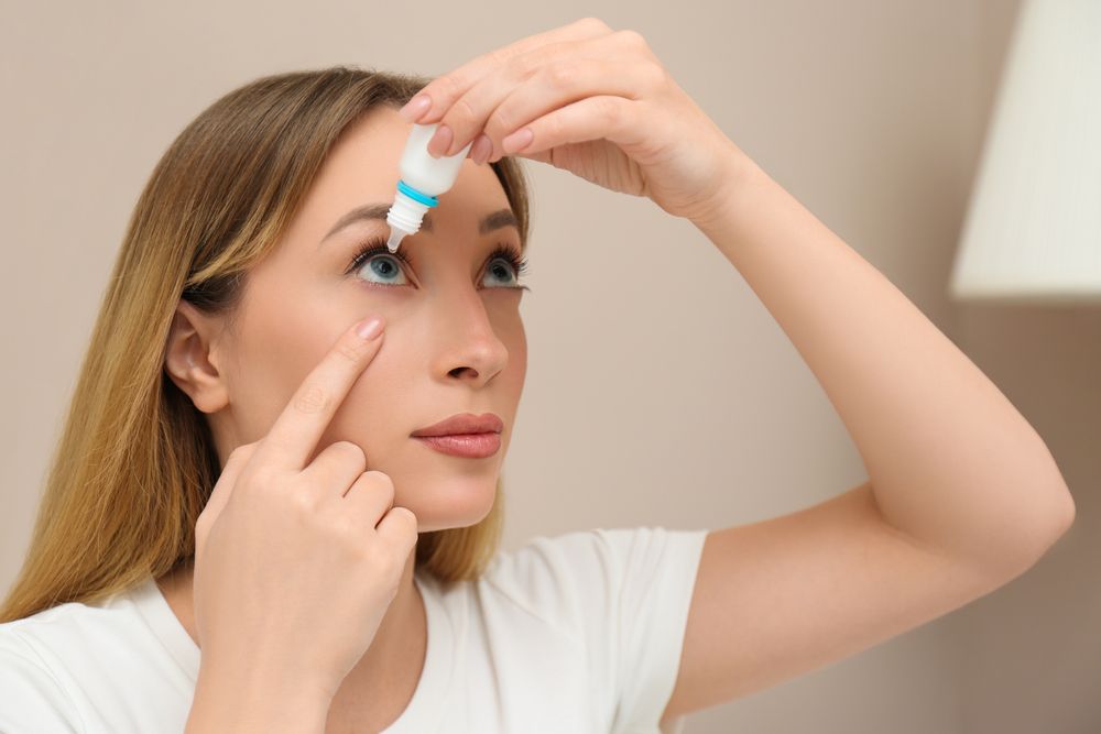How Dry Eye Affects Contact Lens Wear and Comfort