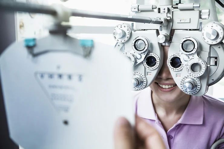 What is the Difference Between Optometry and Ophthalmology?