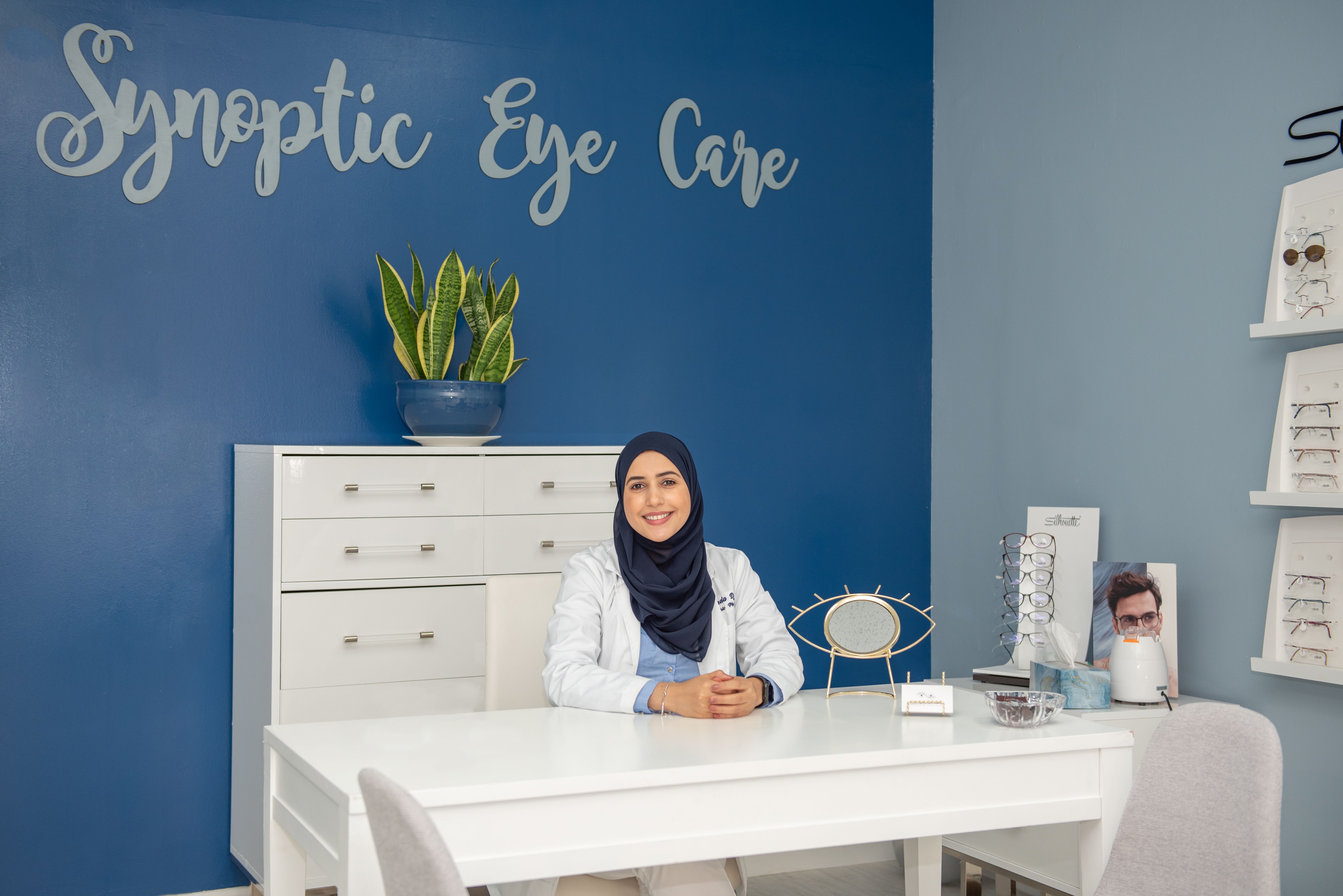 Eye doctor with patient