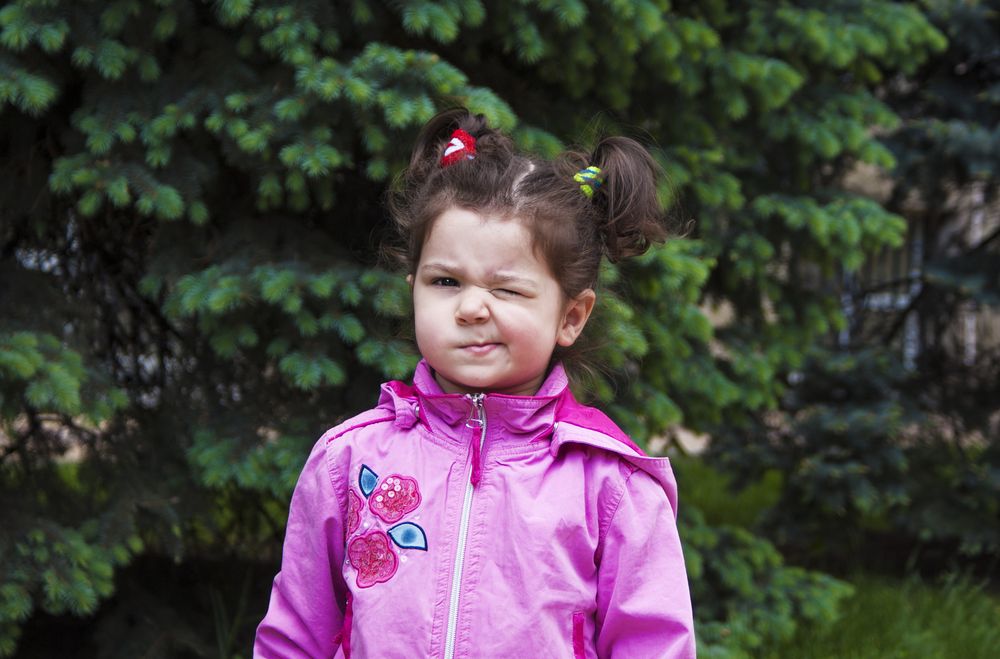How to Spot Early Signs of Vision Problems in Kids