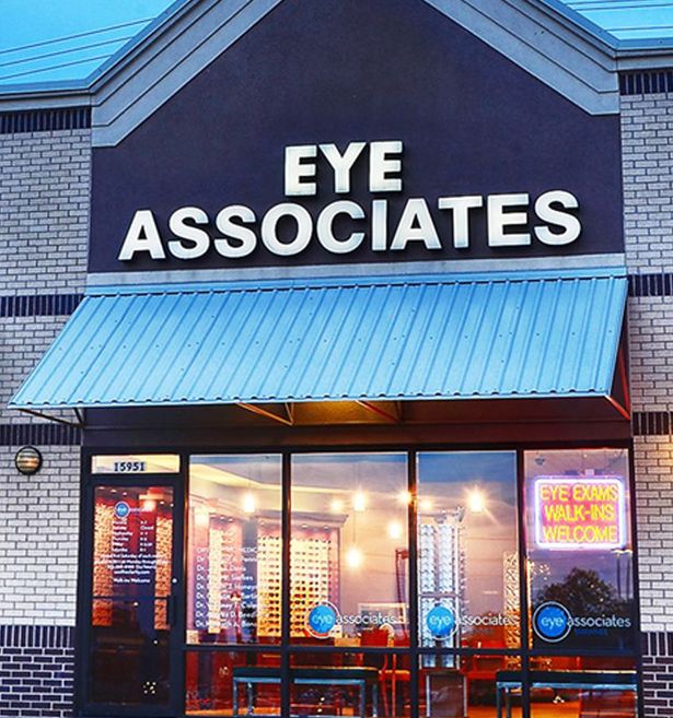 eye associates of shawnee