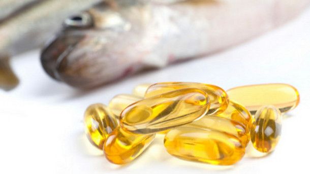 Using Fish or Flaxseed Oil to Relieve Dry Eyes