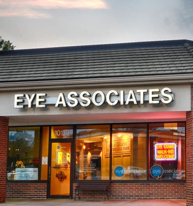 eye associates of overland park