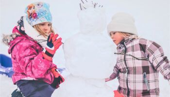 5 Fun Outdoor Activities to Do With Your Kids This Winter