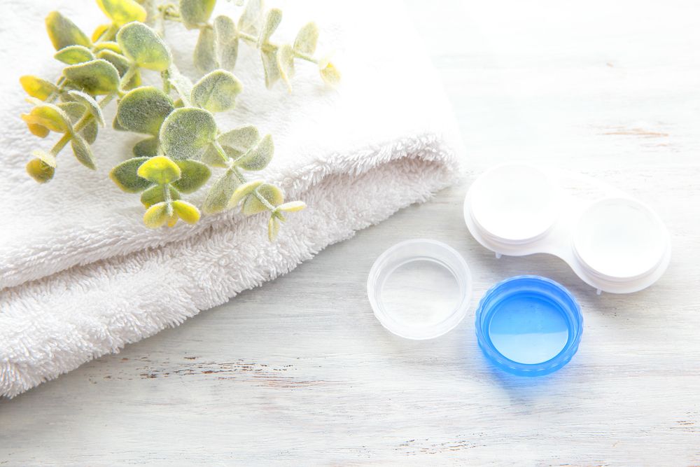 How to Choose the Right Contact Lenses