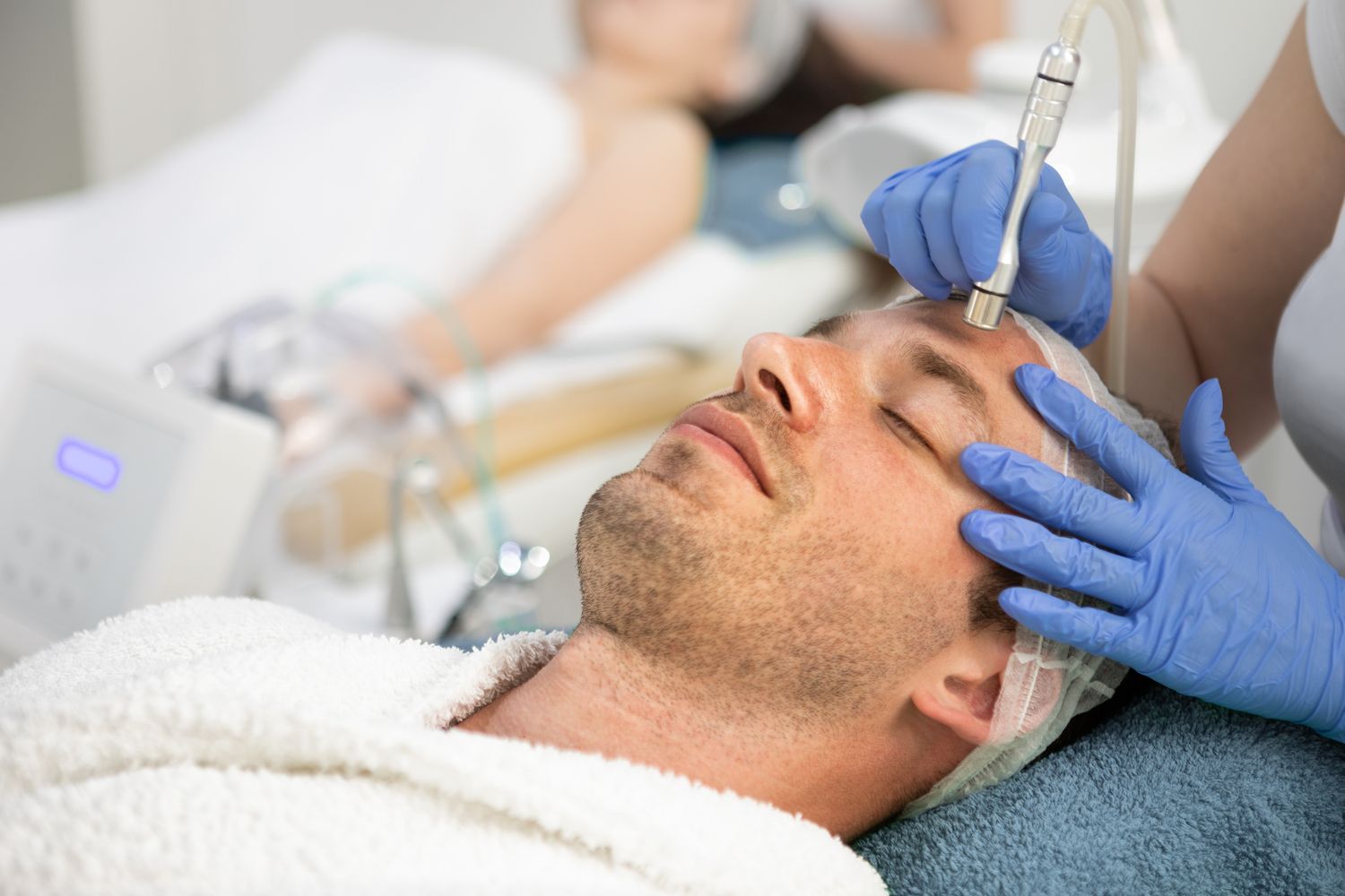 How Does Facial Laser Rejuvenation Help with Acne?