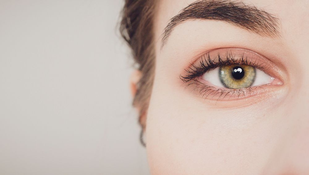 5 Reasons Contact Lenses Are Better Than Eyeglasses