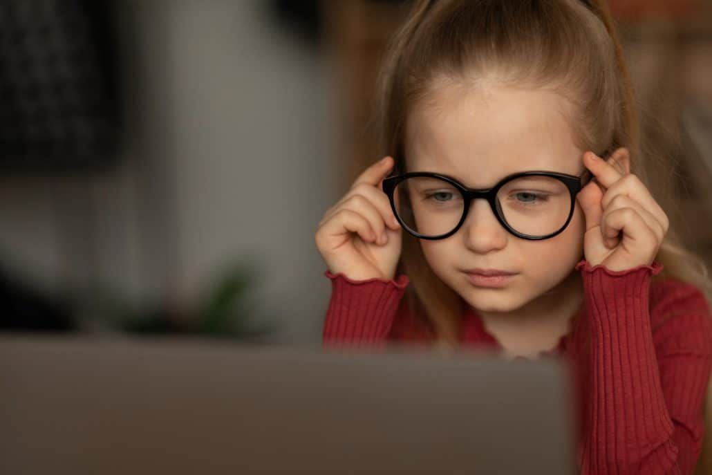 Recognizing the Signs of Poor Eyesight in Children  