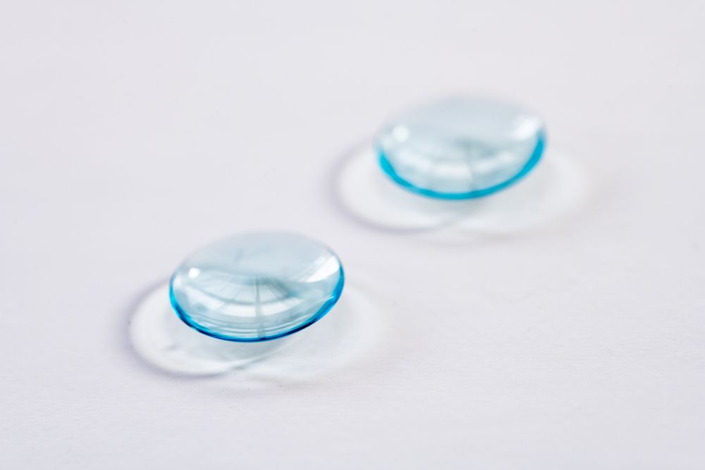 Unlocking the Advantages: Embracing Multifocal Contact Lenses in Managing Presbyopia