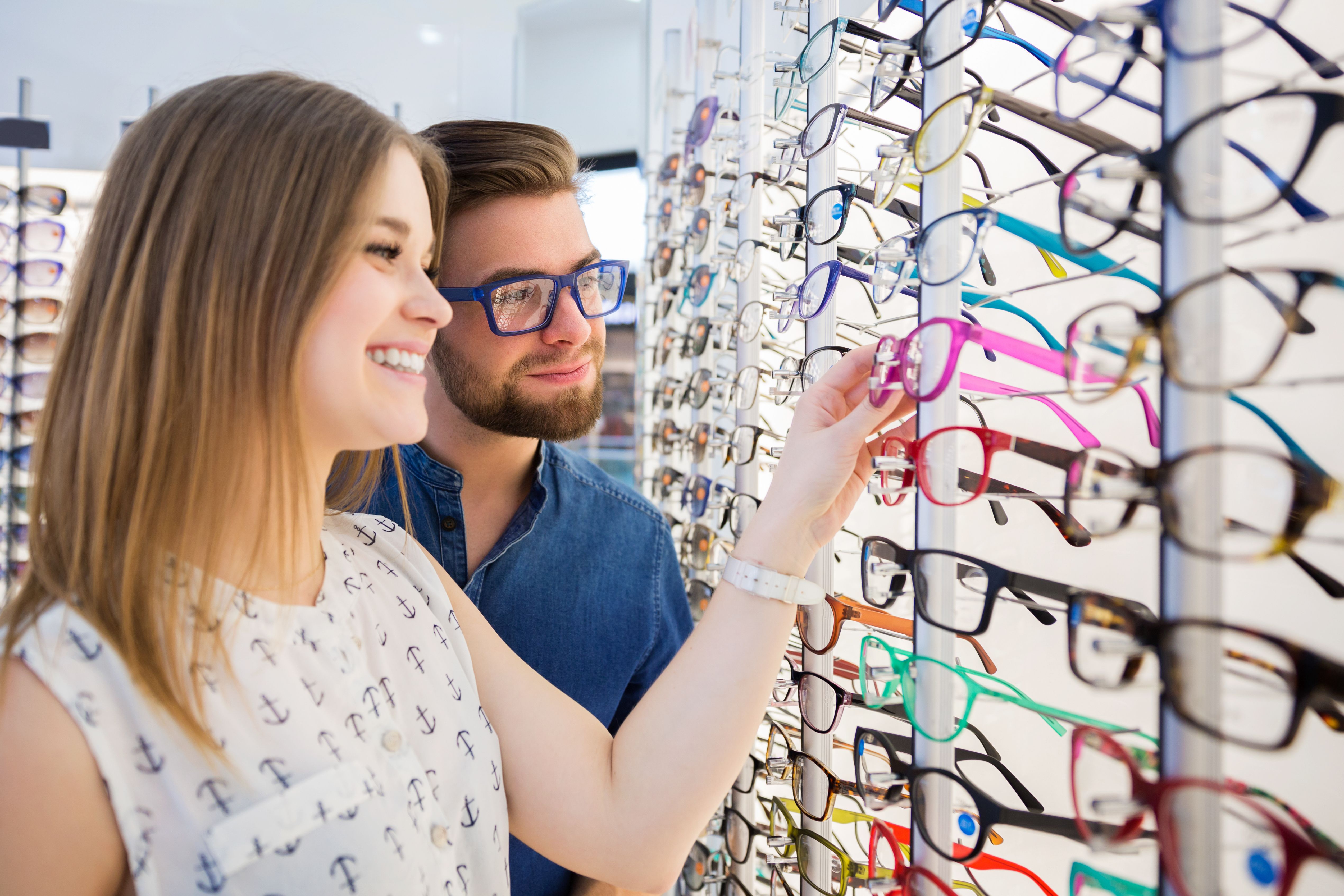 How to Choose the Right Eyewear for Your Lifestyle