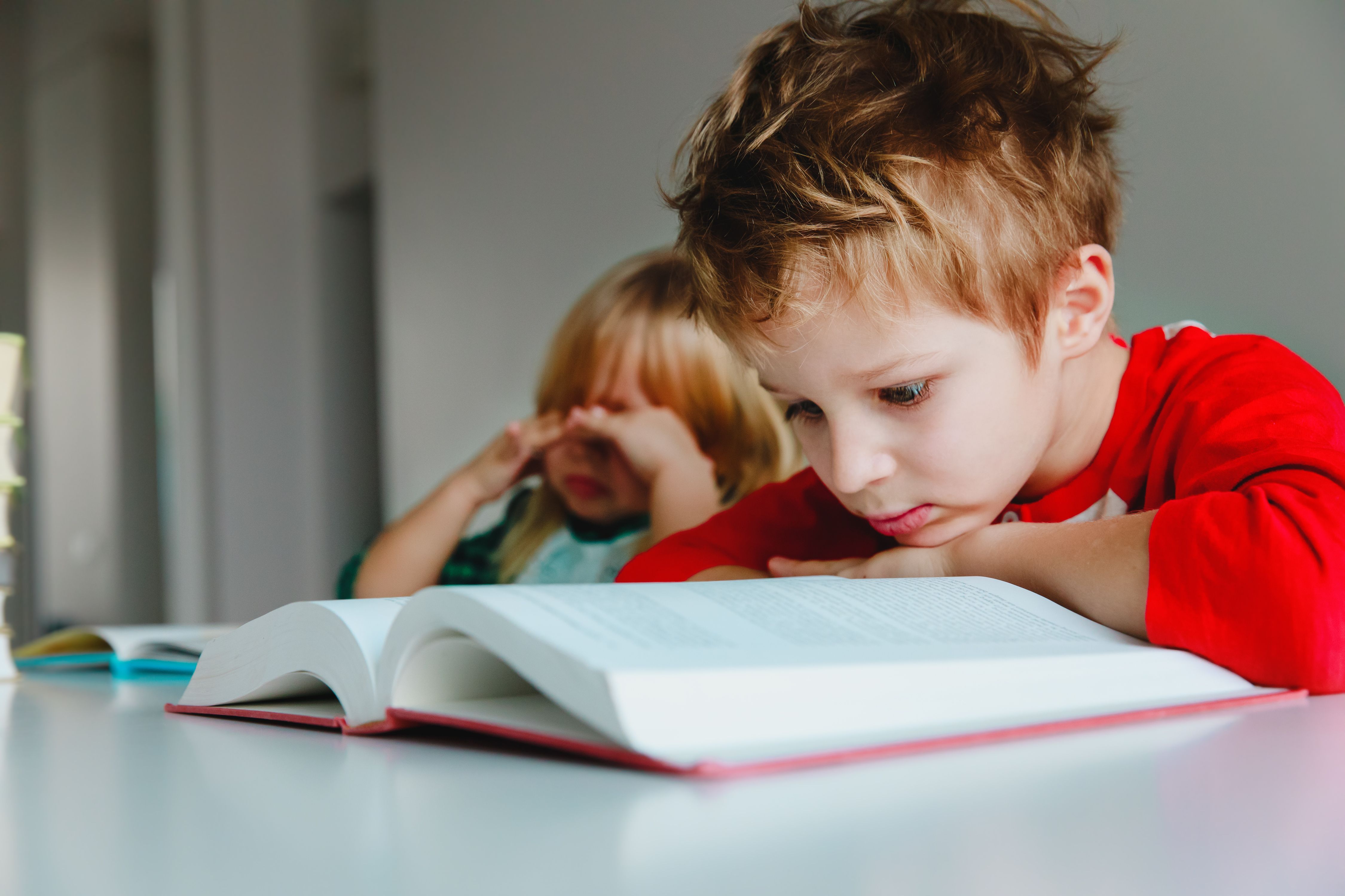 Early Warning Signs That Your Child May Have a Vision Problem