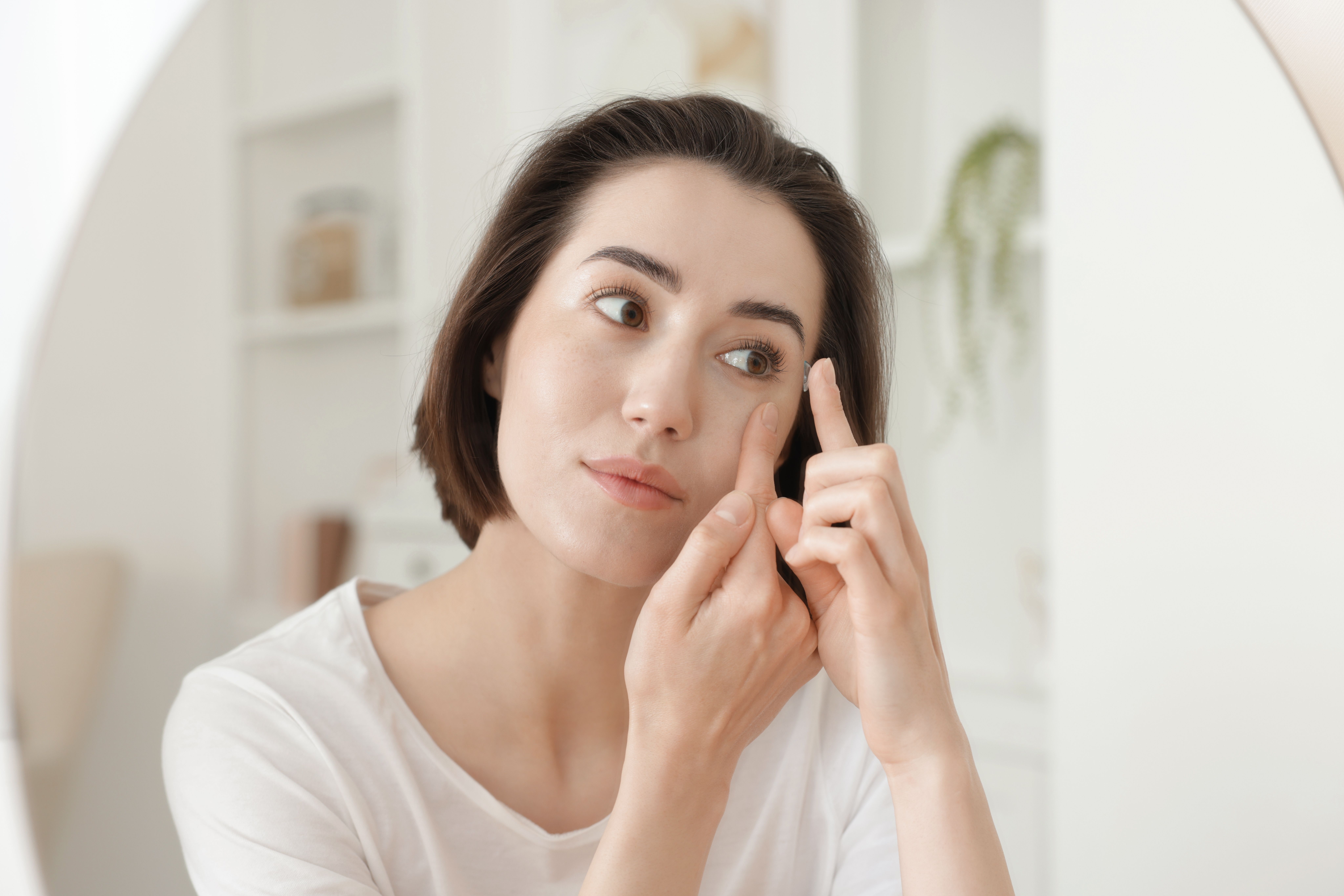 Do Contact Lenses Get Harder to Put In Over Time?