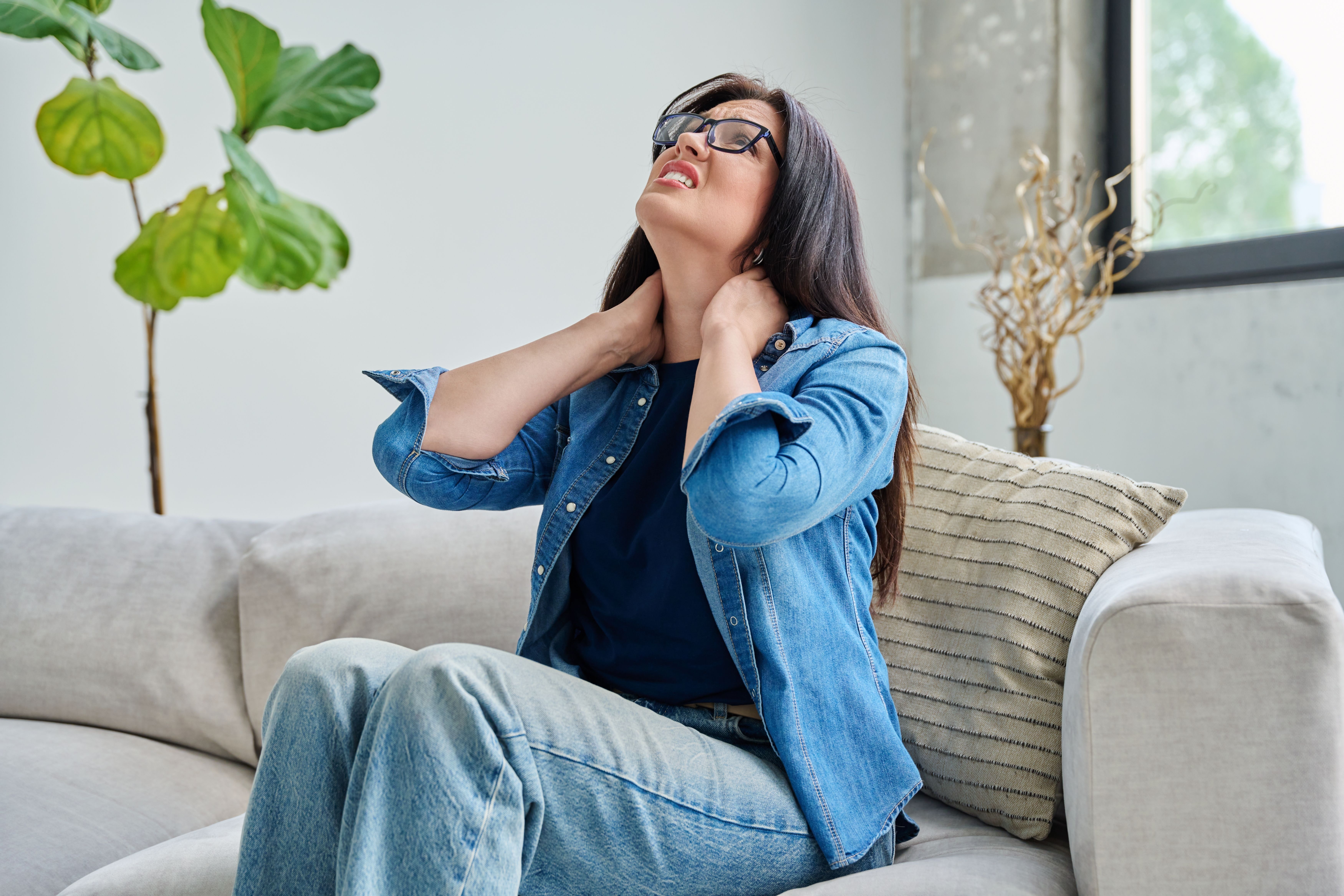 Living With Widespread Chronic Pain? Symptoms of Fibromyalgia