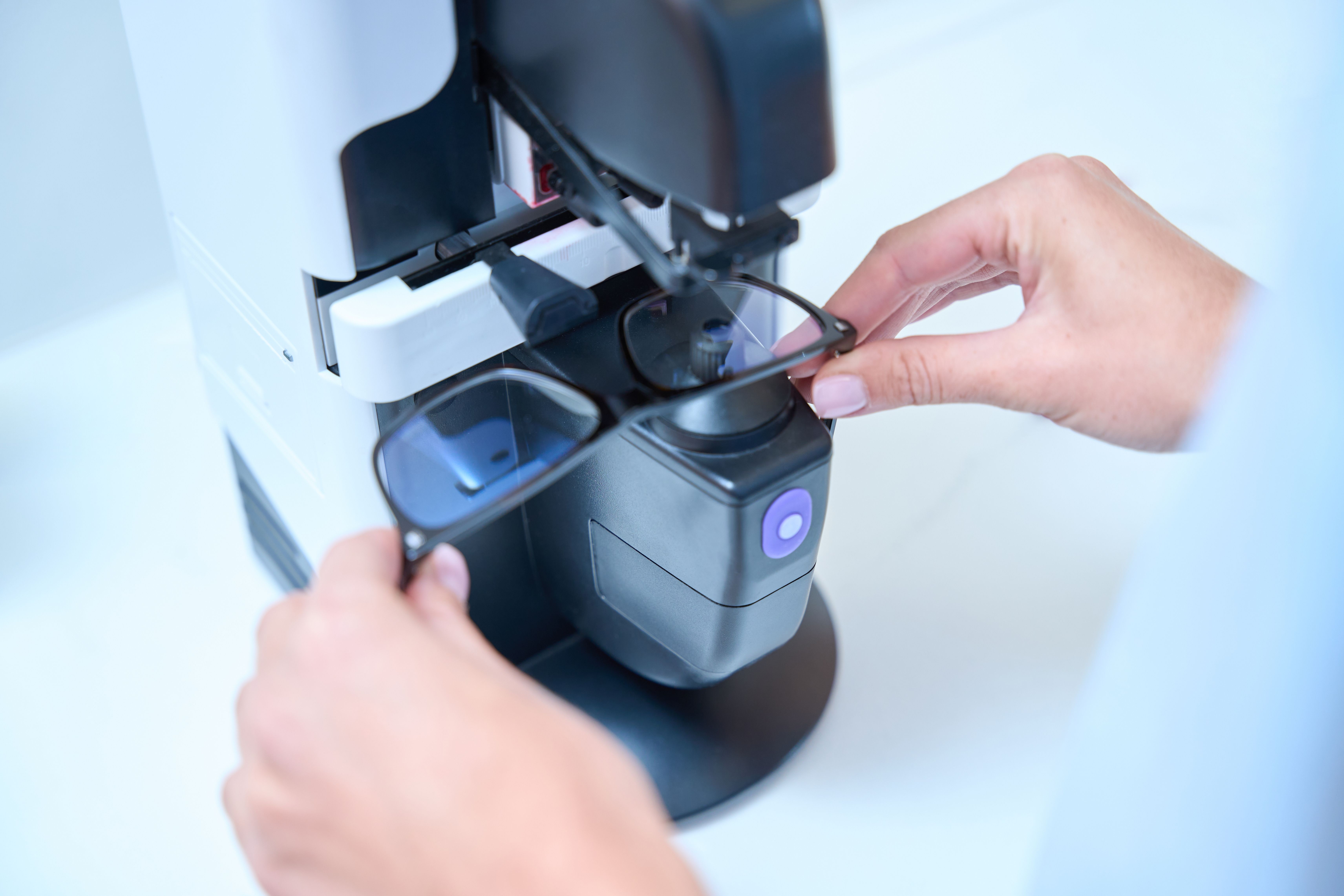 From Eye Exam to Eyeglasses: The Benefits of a Complete In-House Optical