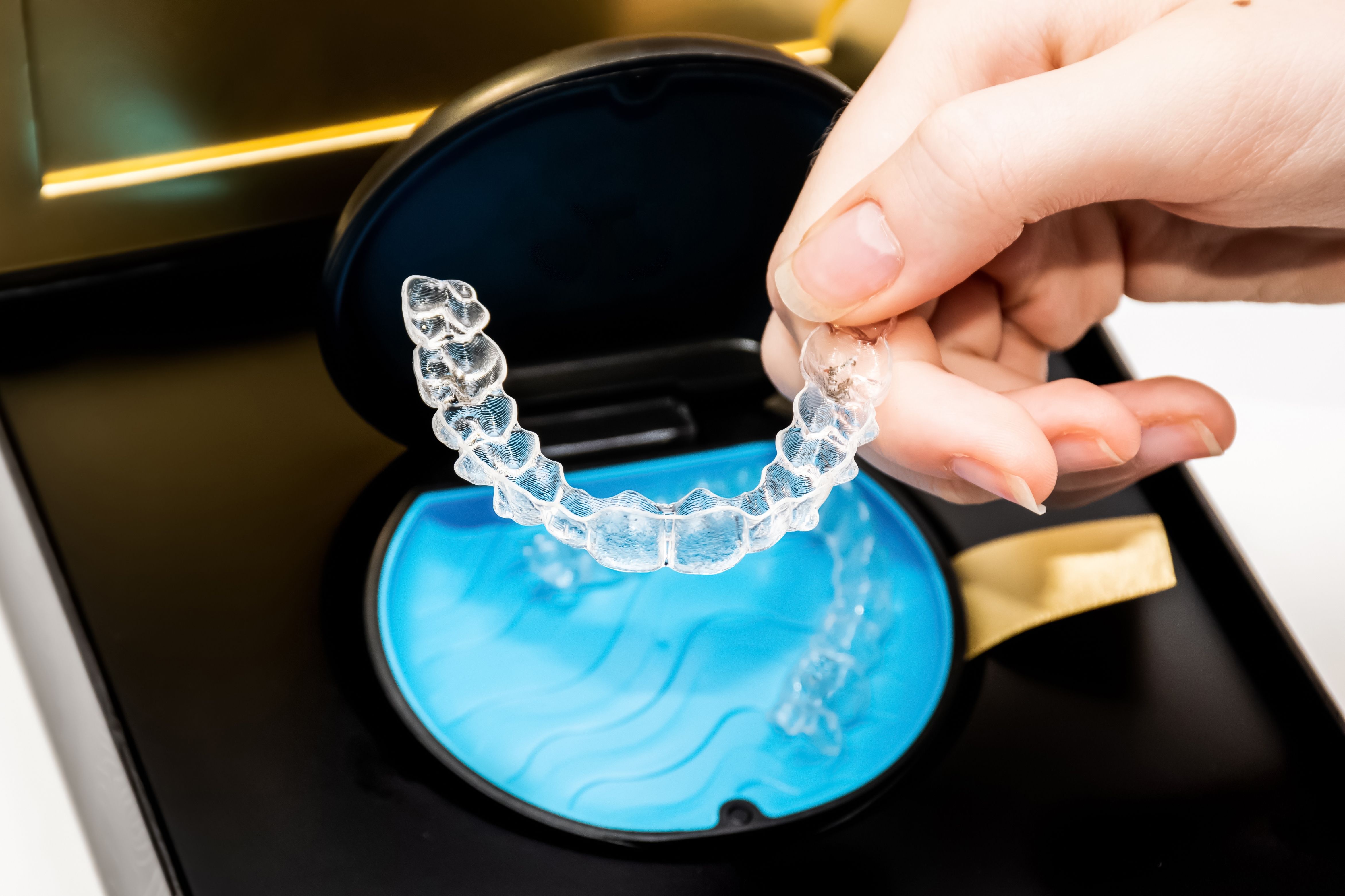 What Is the 30-Minute Rule with Invisalign?