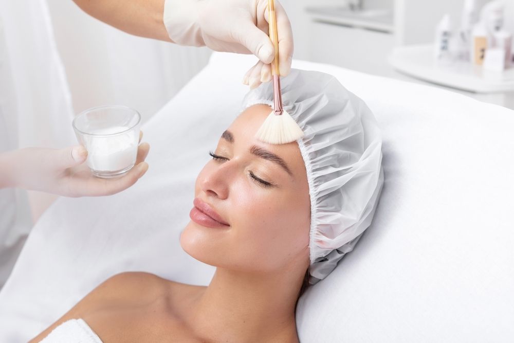 The Benefits of Chemical Peels for Acne, Sun Damage, and Aging
