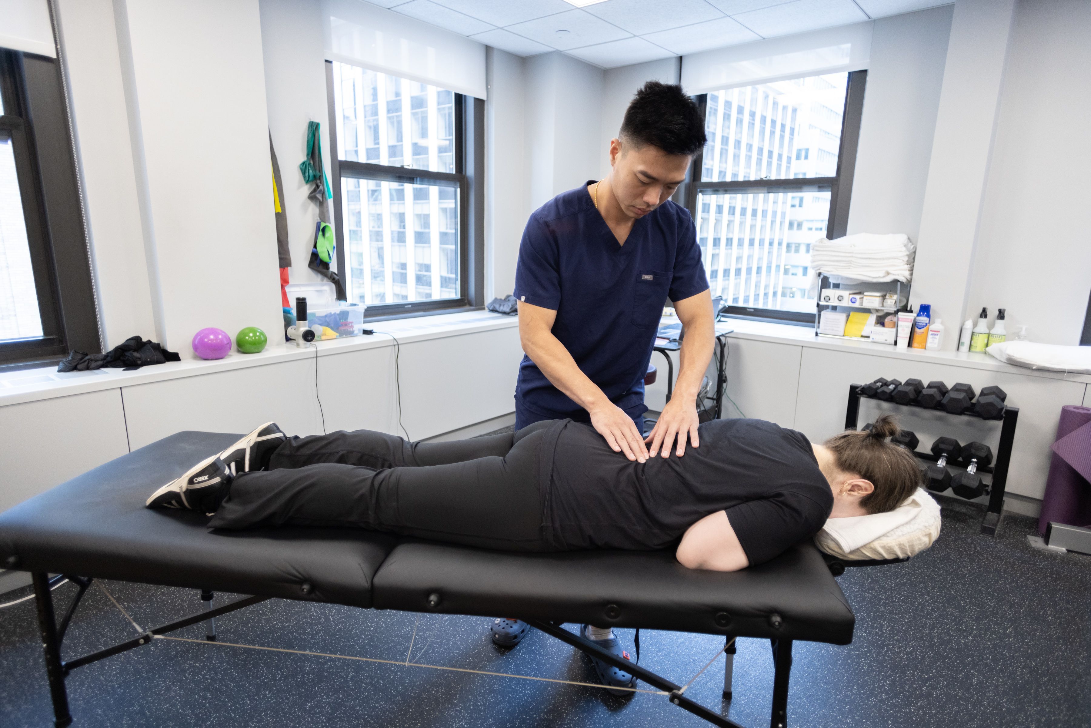 Text Neck: How Screen Time Is Causing Chronic Pain