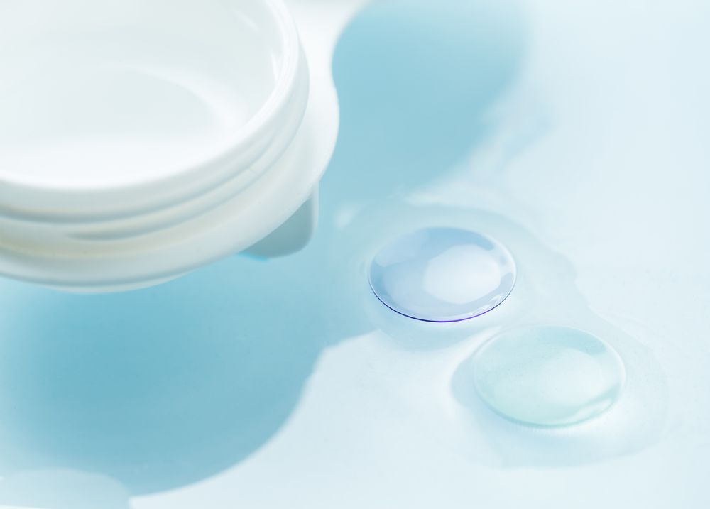 Soft vs. Rigid Gas Permeable (RGP) Lenses: Which Is Right for You?