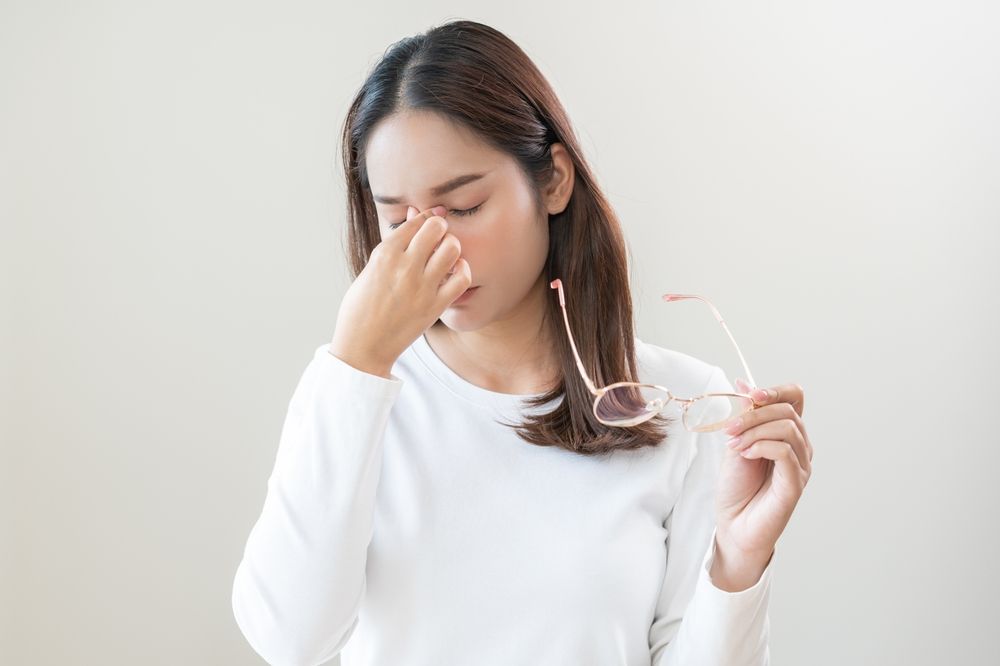 The Hidden Cause of Dry Eye: Blocked Meibomian Glands