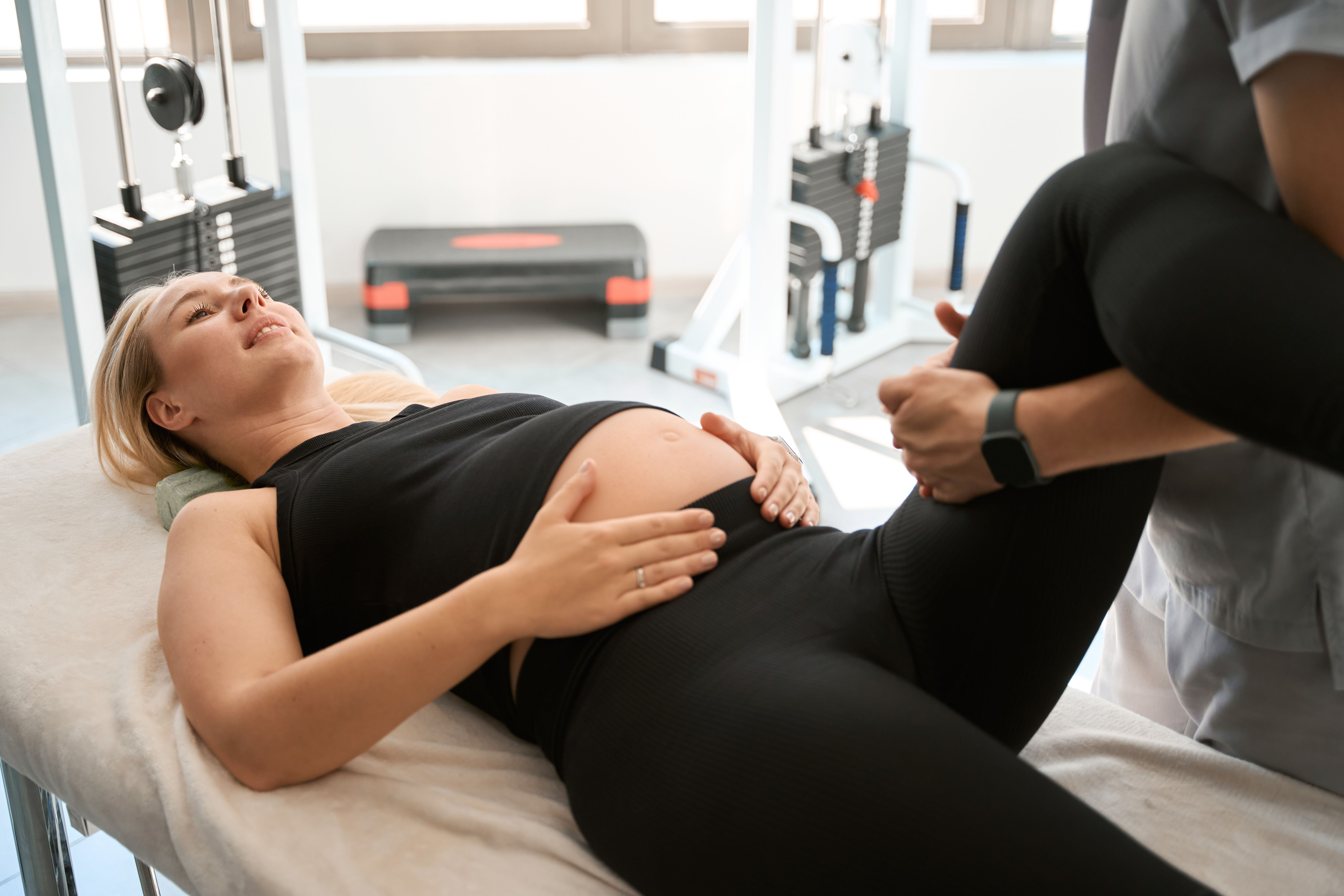 What Are the Benefits of Pre and Post Natal Chiropractic Sessions?