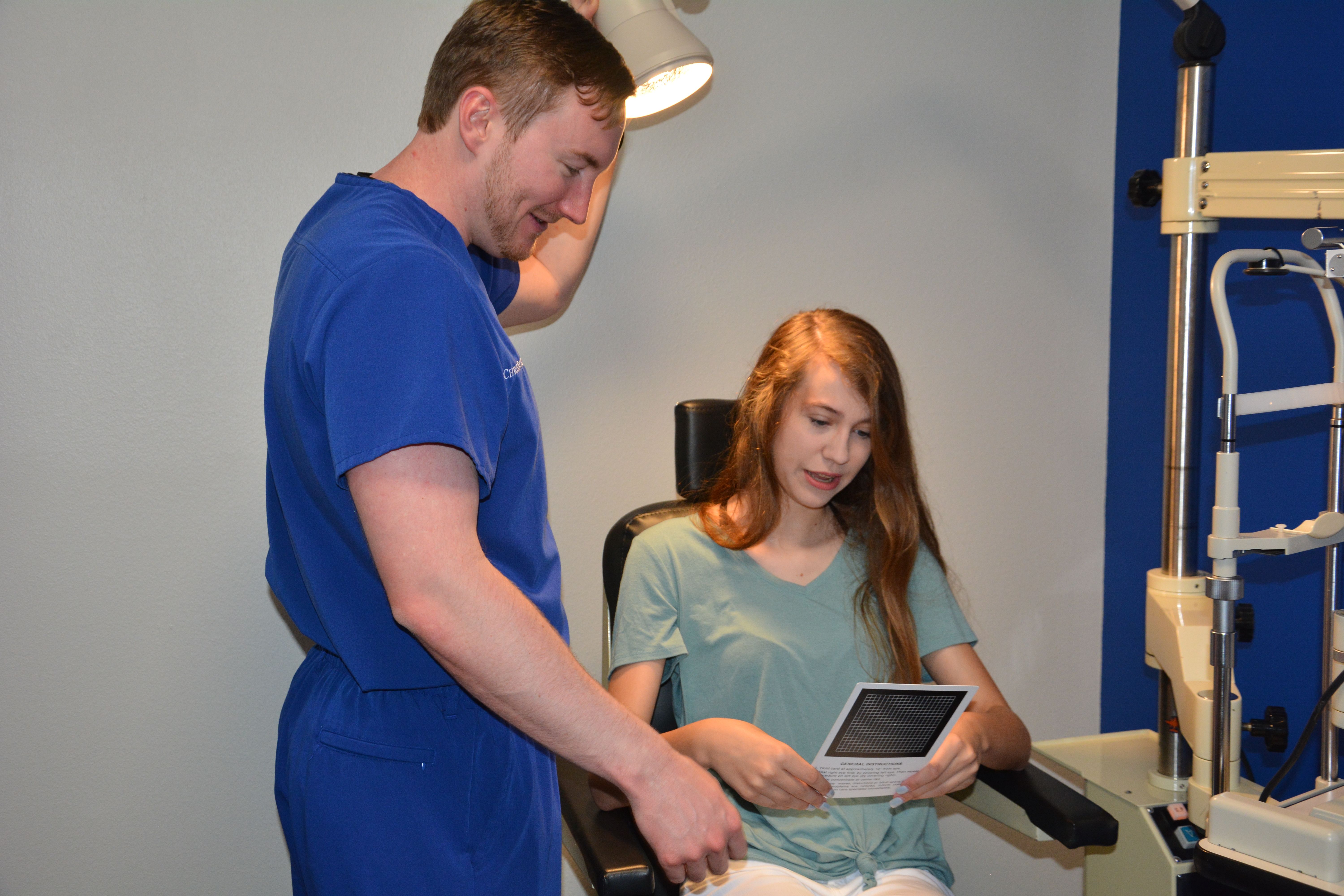 What Are the Benefits of Eyelid Micro-Exfoliation?